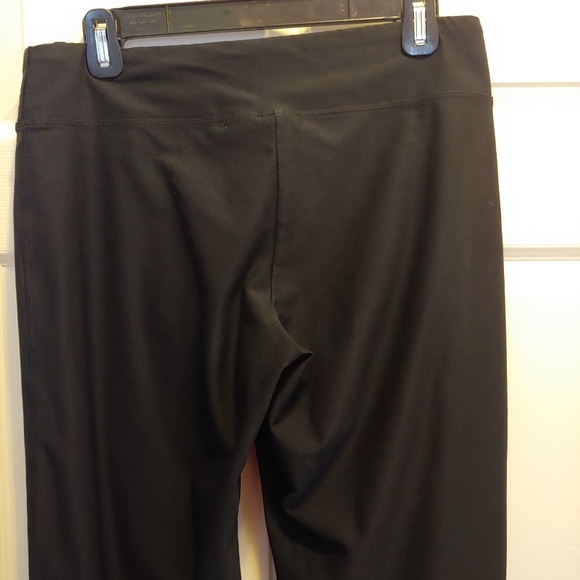 Nike Dri-fit Straight Leg Mid-rise Yoga Pants - Picture 3 of 6